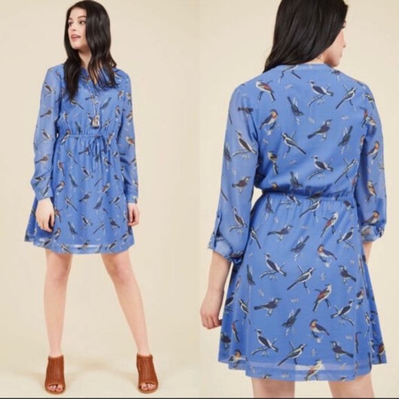 Modcloth Dresses & Skirts - ModCloth Blue Bird Print Tie Waist Chiffon Dress